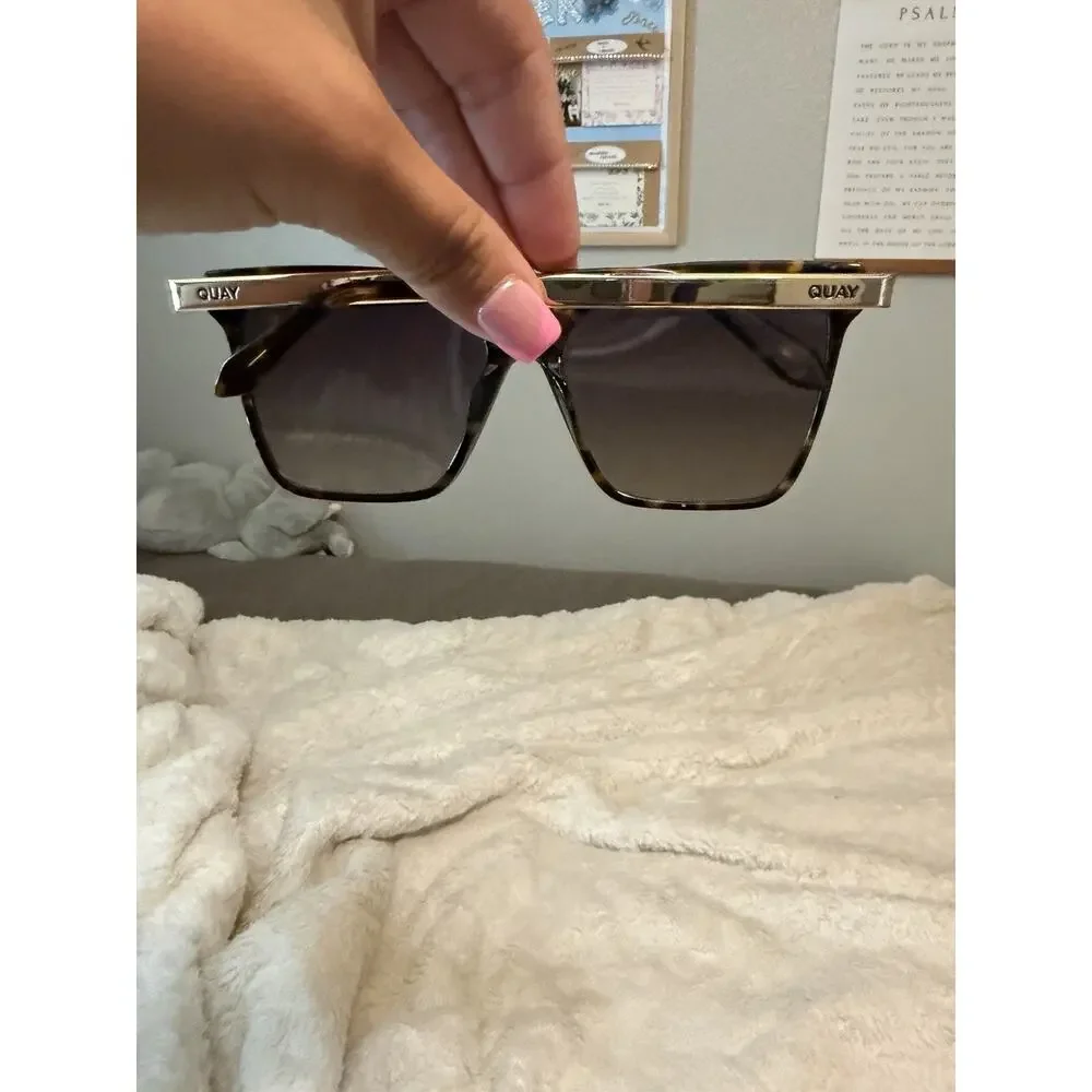 QUAY Level Up Remixed Tortoise Square Sunglasses Brown